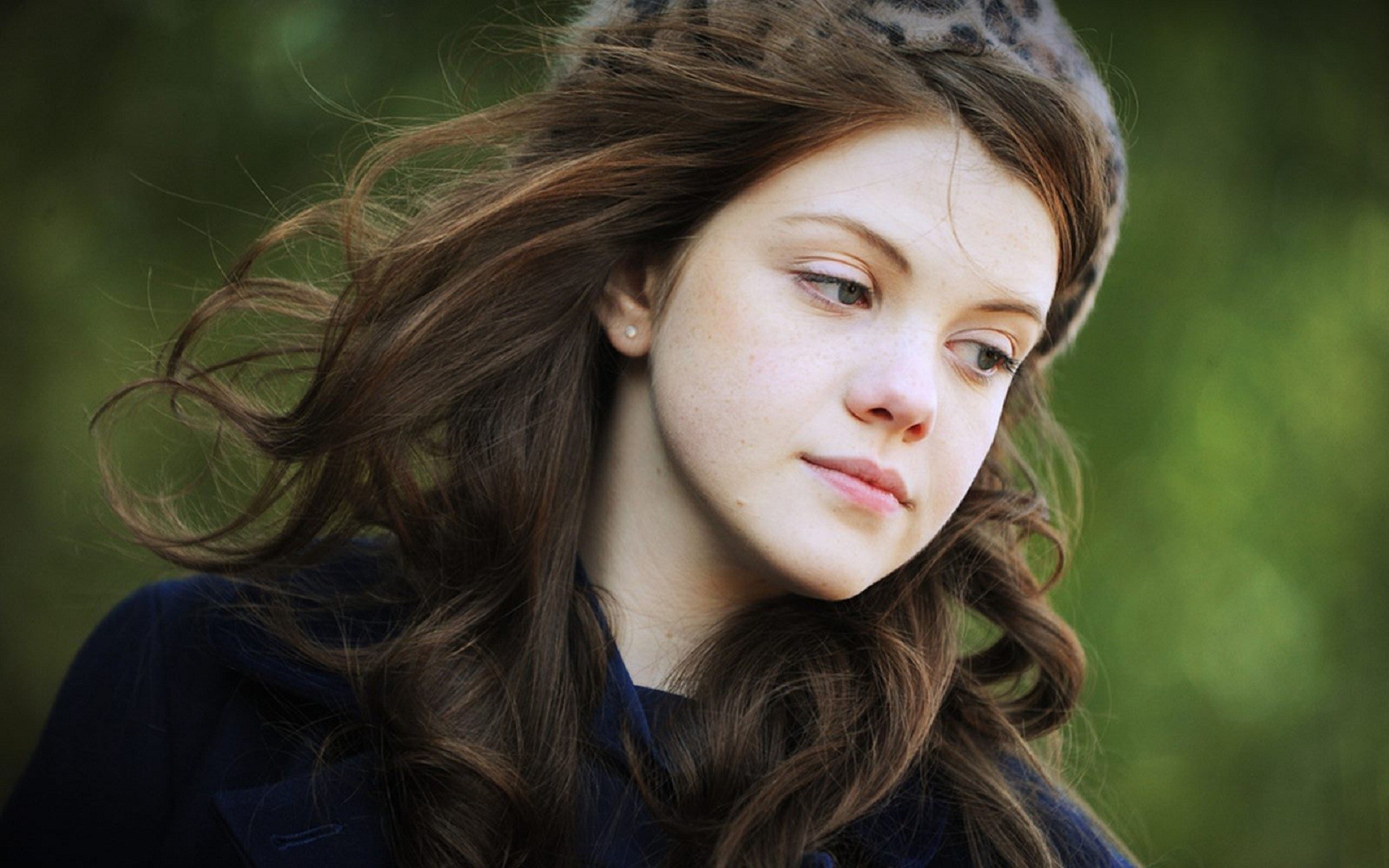 1920x1200, Young Girls Wallpaper Wallpaper Of Young - Georgie Henley - HD Wallpaper 