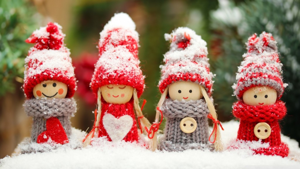Winter Dolls Wallpaper - Cute Winter Hd - HD Wallpaper 