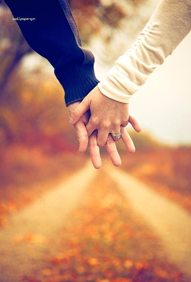 Nature Love Wallpaper Hd P Download Holding Hands Wallpaper - Love Wallpaper Hd - HD Wallpaper 
