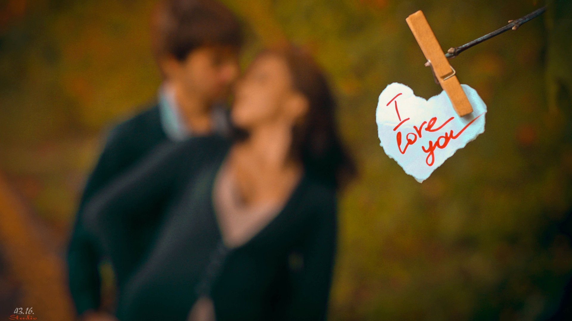 Romantic Couple Wallpapers For Facebook Cover - 1920x1080 Wallpaper -  