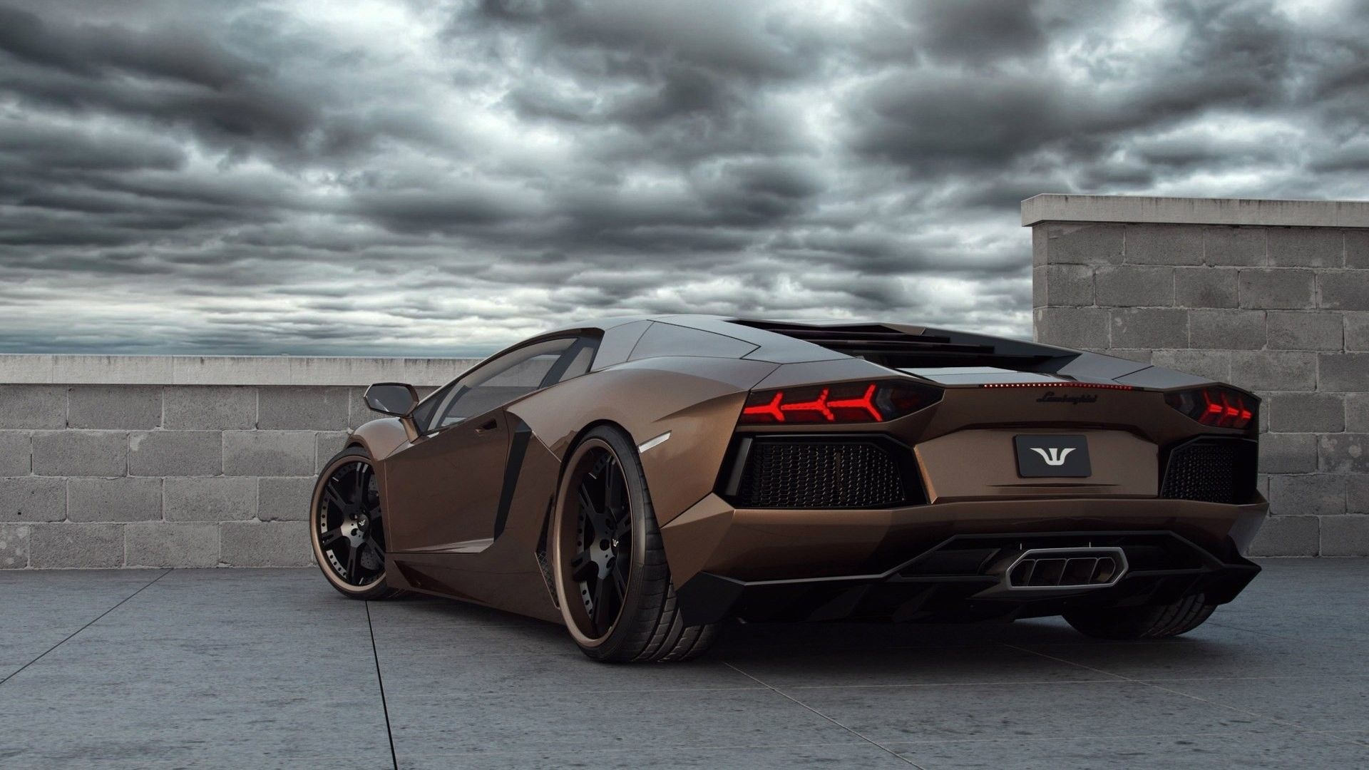 Download Wallpaper Lamborghini, Color, City, Sky, Cars - Lamborghini Tuned - HD Wallpaper 