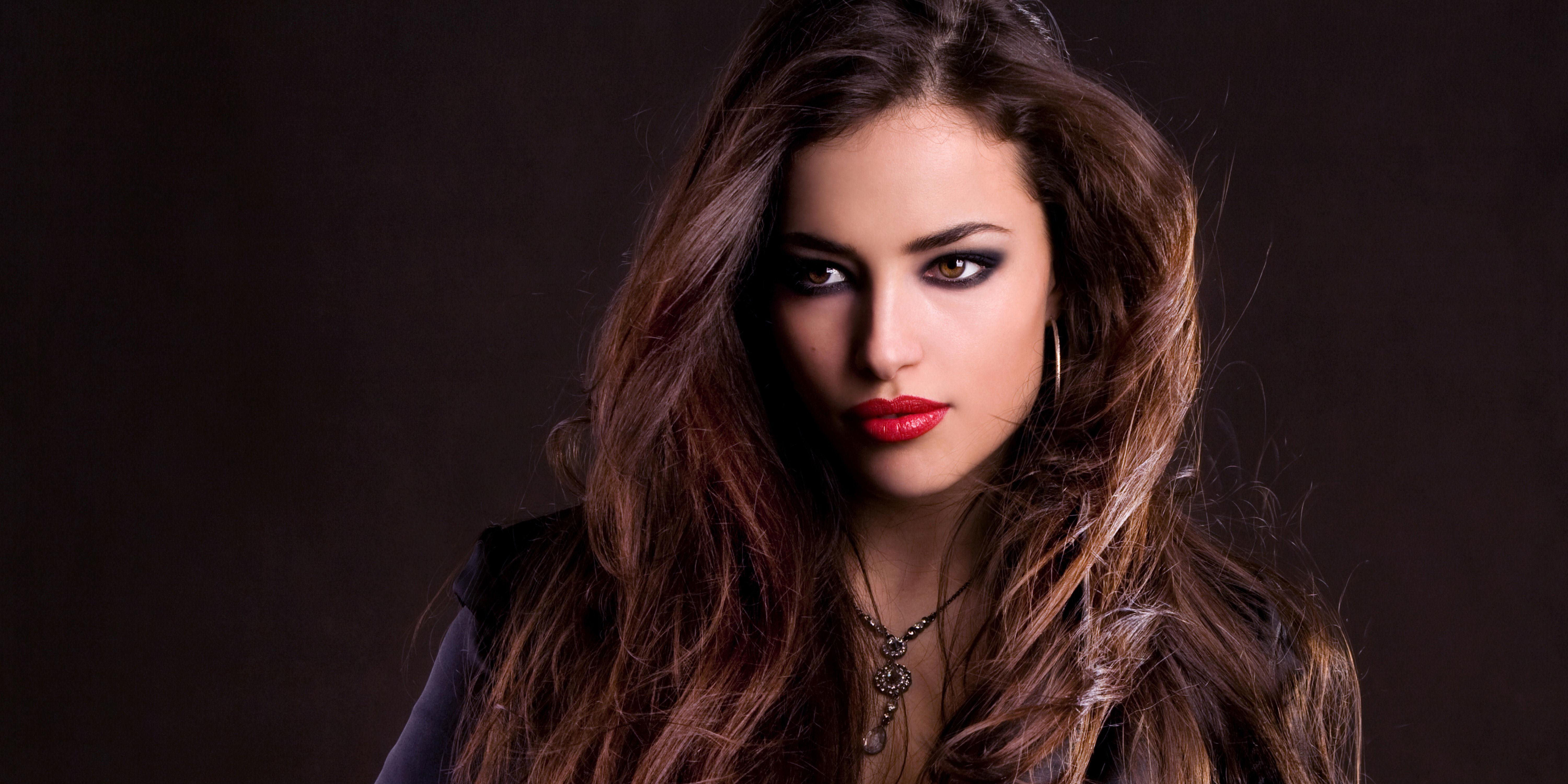 Hd Wallpaper Girl Beautiful - HD Wallpaper 