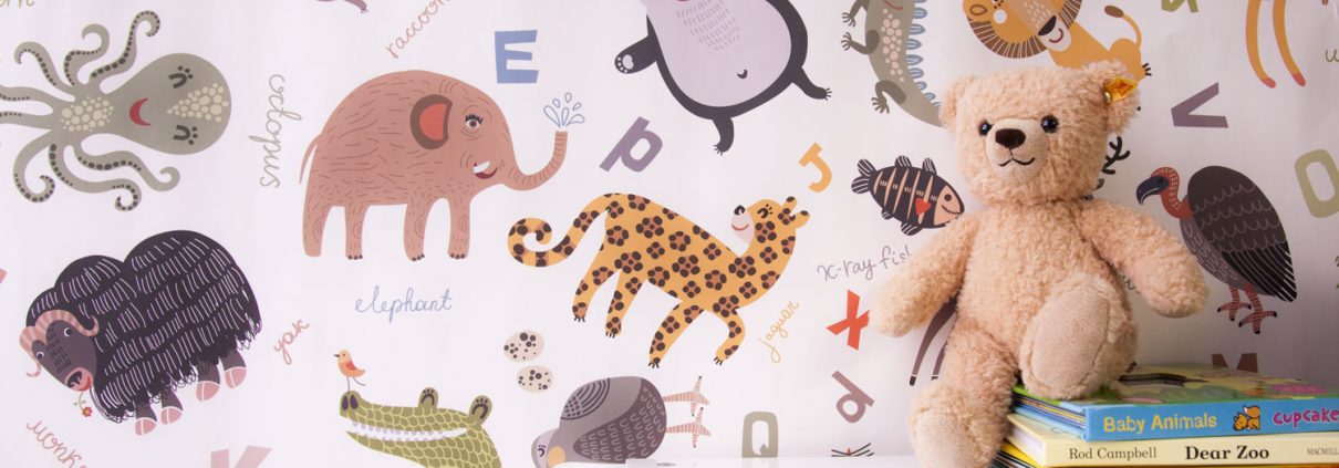 Animal Wallpaper Peel And Stick - Animal Alphabet - HD Wallpaper 