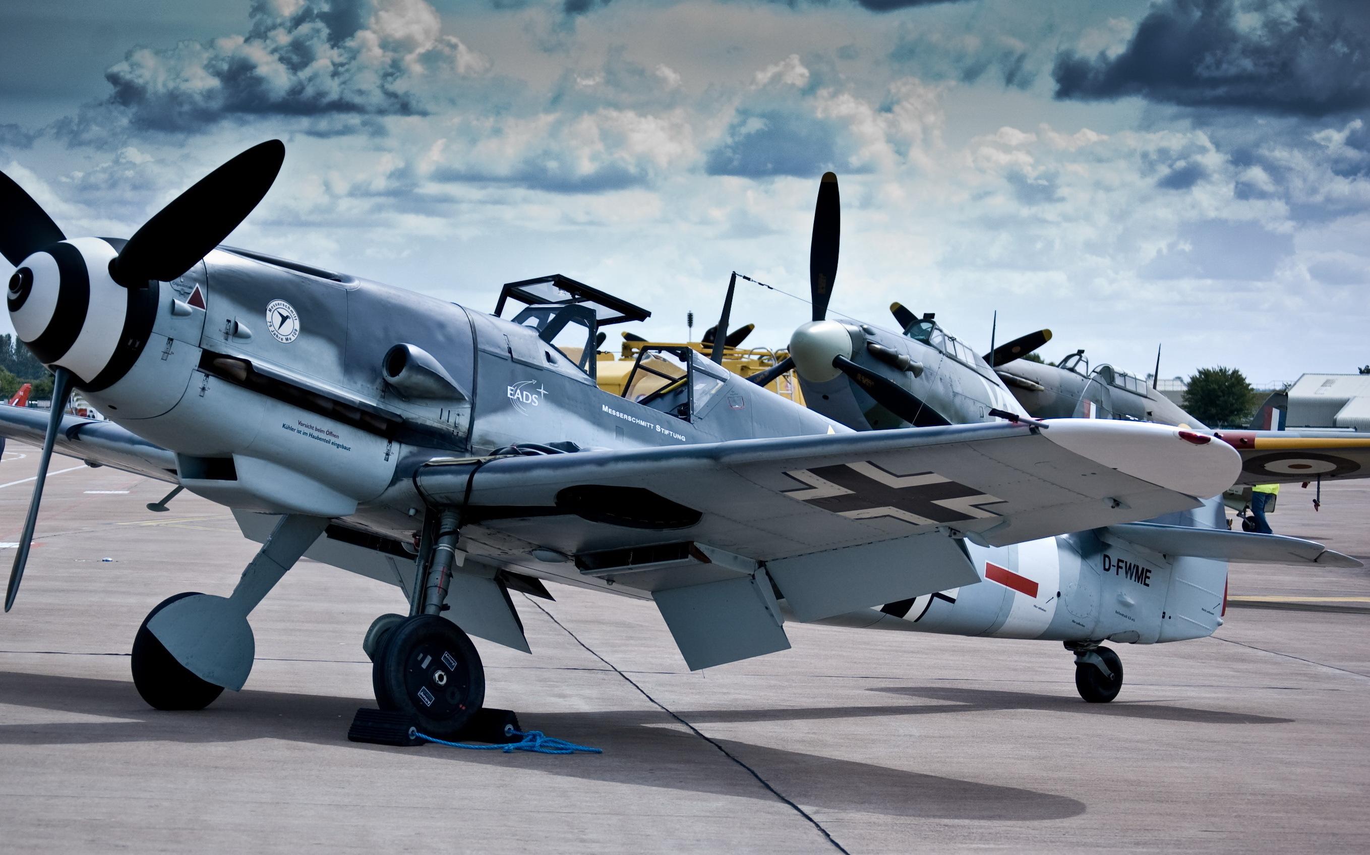 Bf Wallpaper Bf - Bf 109 - HD Wallpaper 