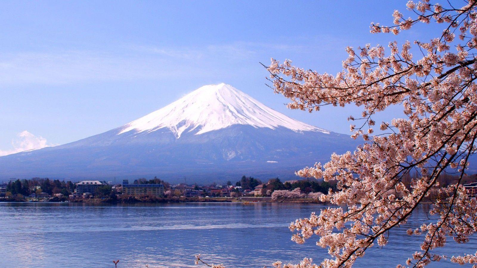 Japanese Landscape Photos Image 6 Hd Wallpapers - Lake Kawaguchi - HD Wallpaper 