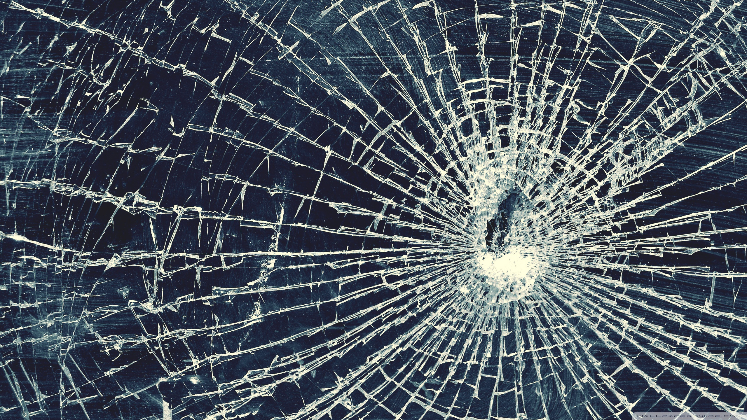 Broken Glass - HD Wallpaper 