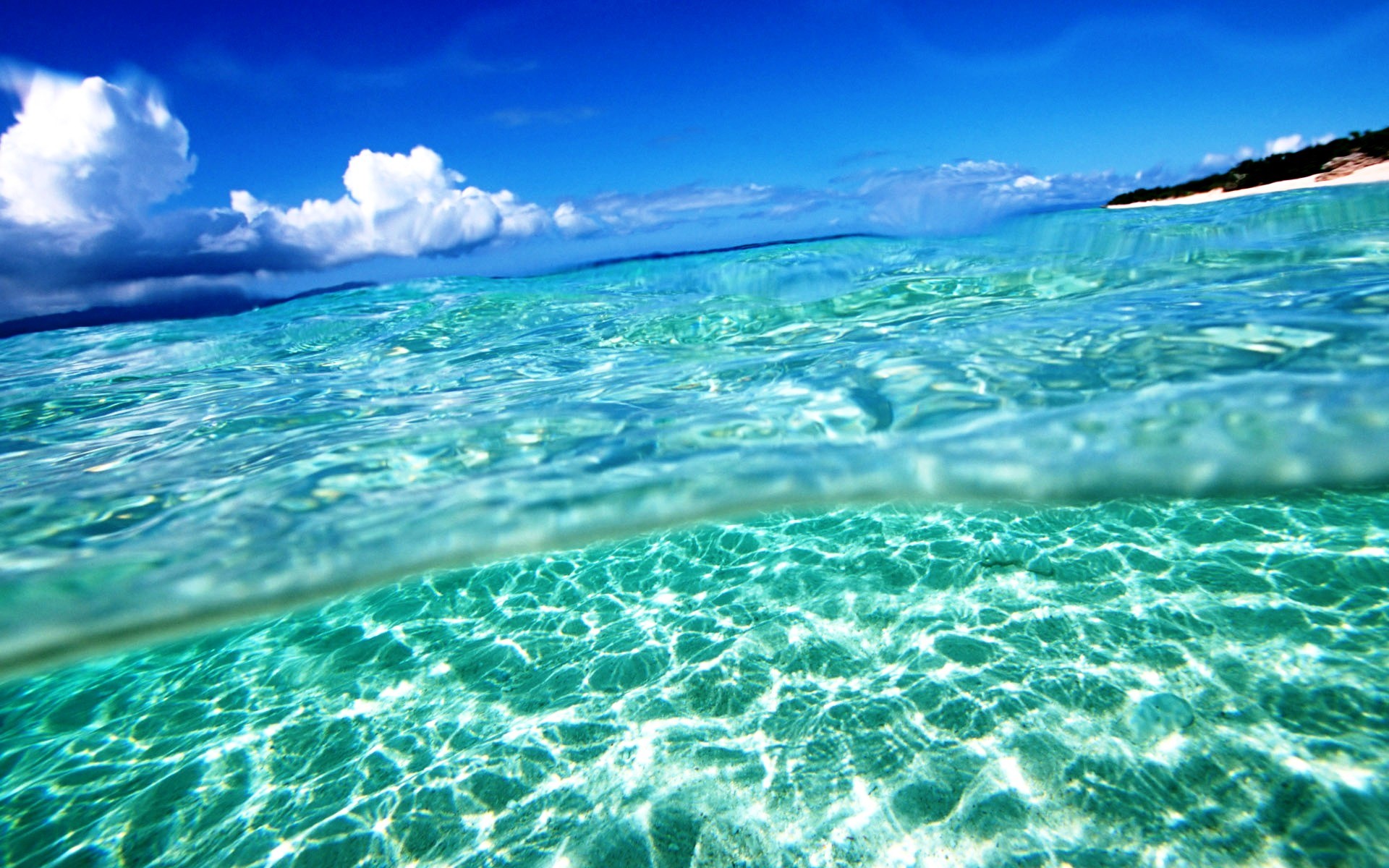 Free Summer Screensavers And Wallpaper - High Resolution Ocean Water - HD Wallpaper 