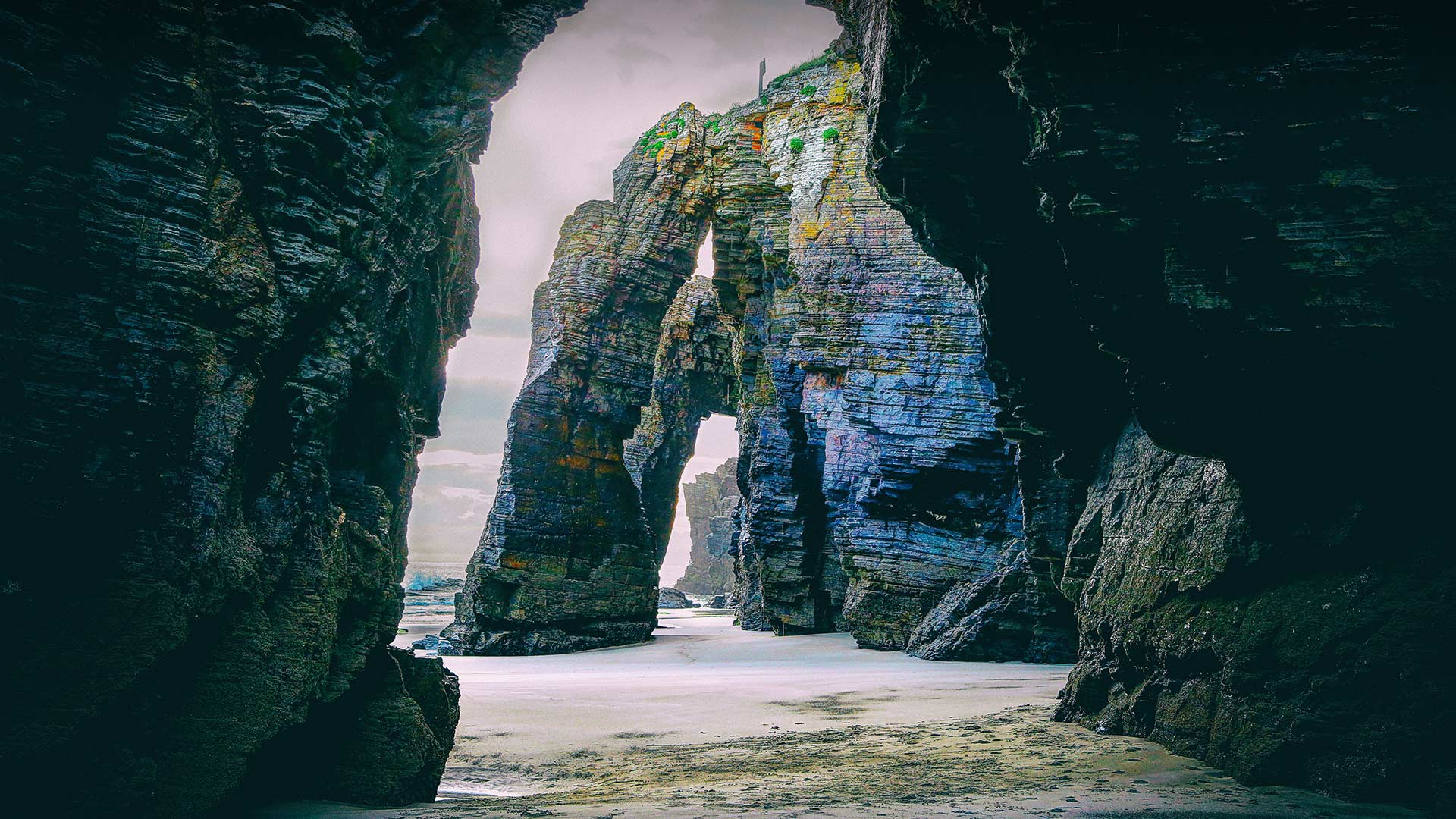 Las Catedrales Beach - Beach Of The Cathedrals - HD Wallpaper 