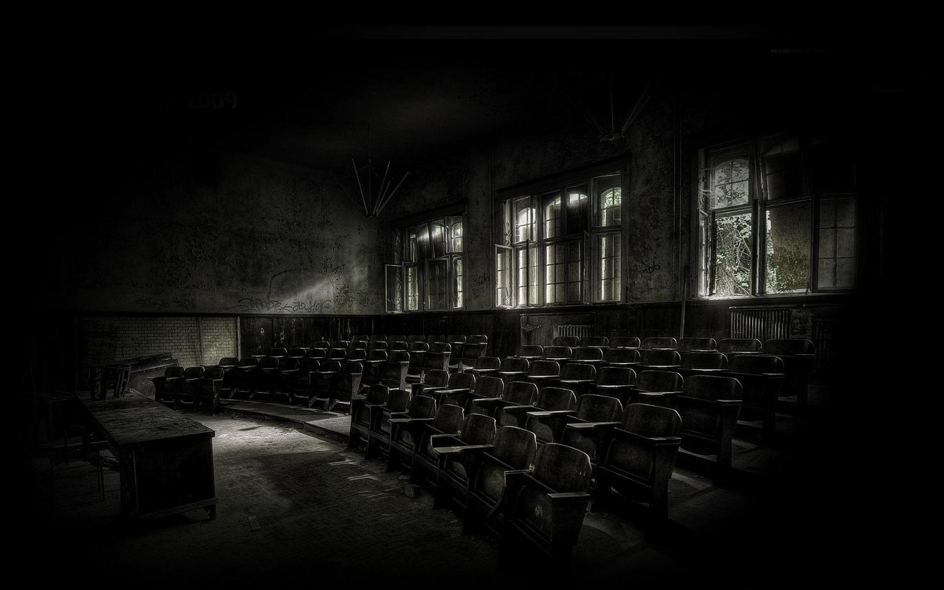 Dark Scary Wallpapers - Abandoned Places Black And White - HD Wallpaper 