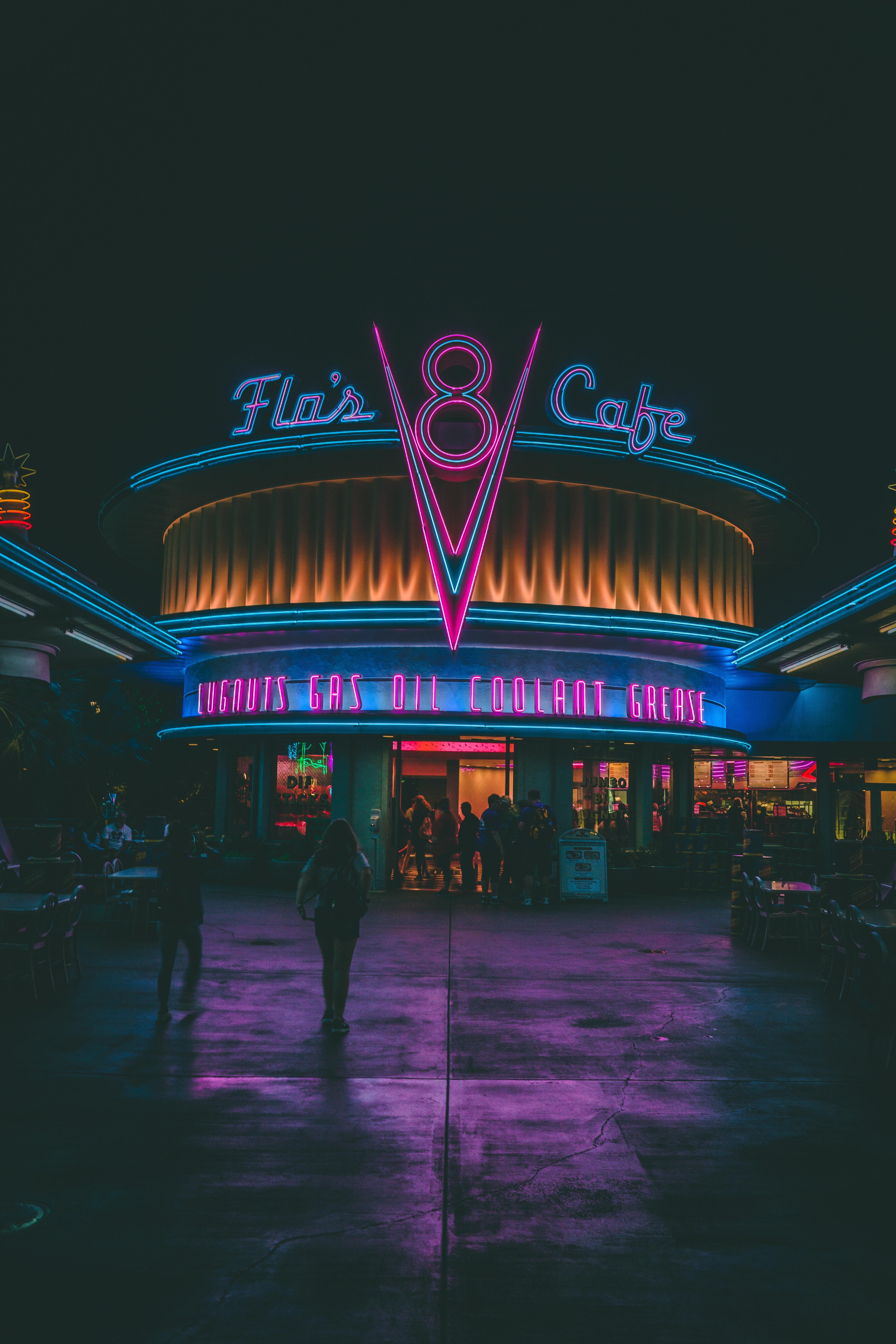 500 Beautiful Neon Photos - Cars Land - HD Wallpaper 