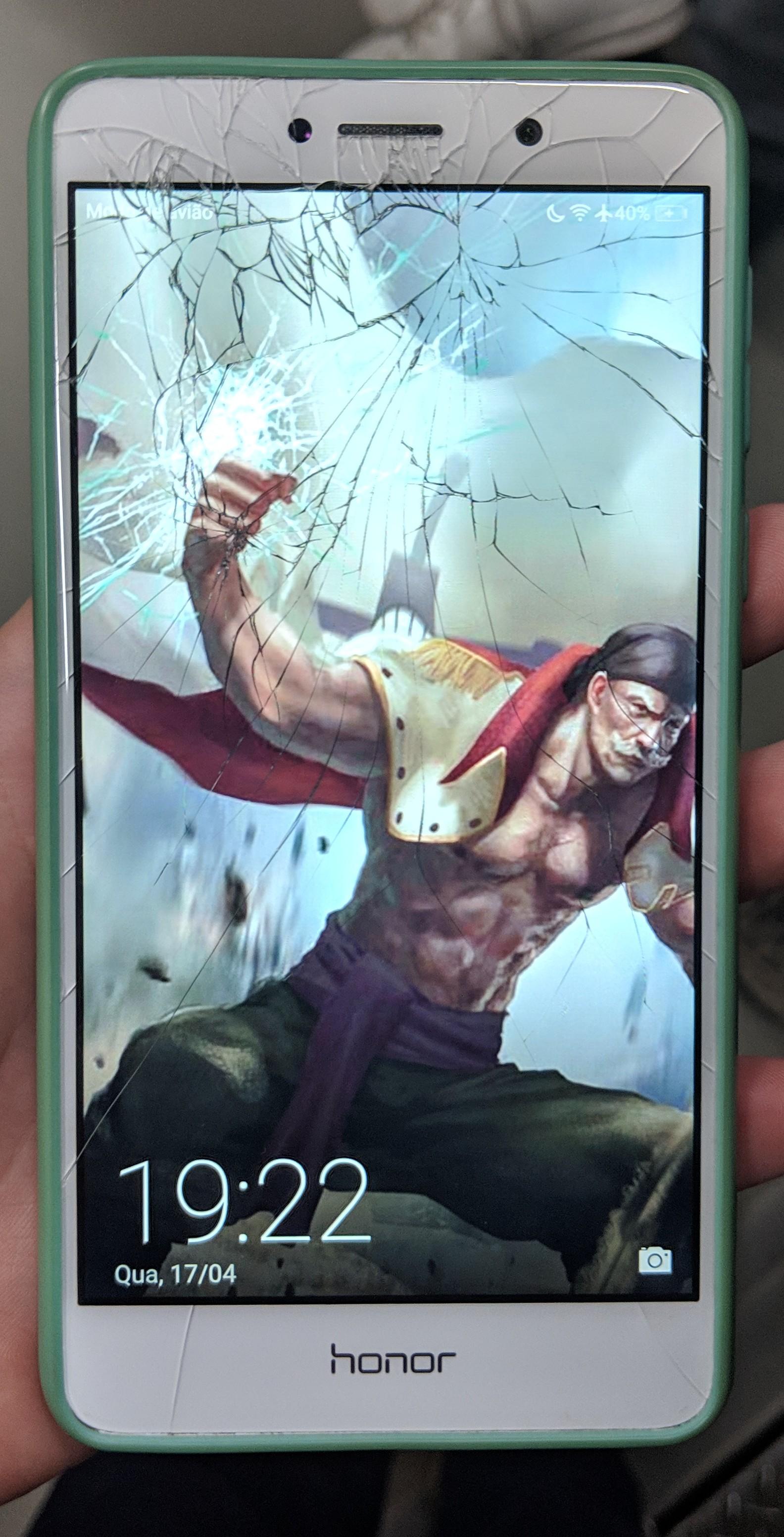 Whitebeard Phone - HD Wallpaper 
