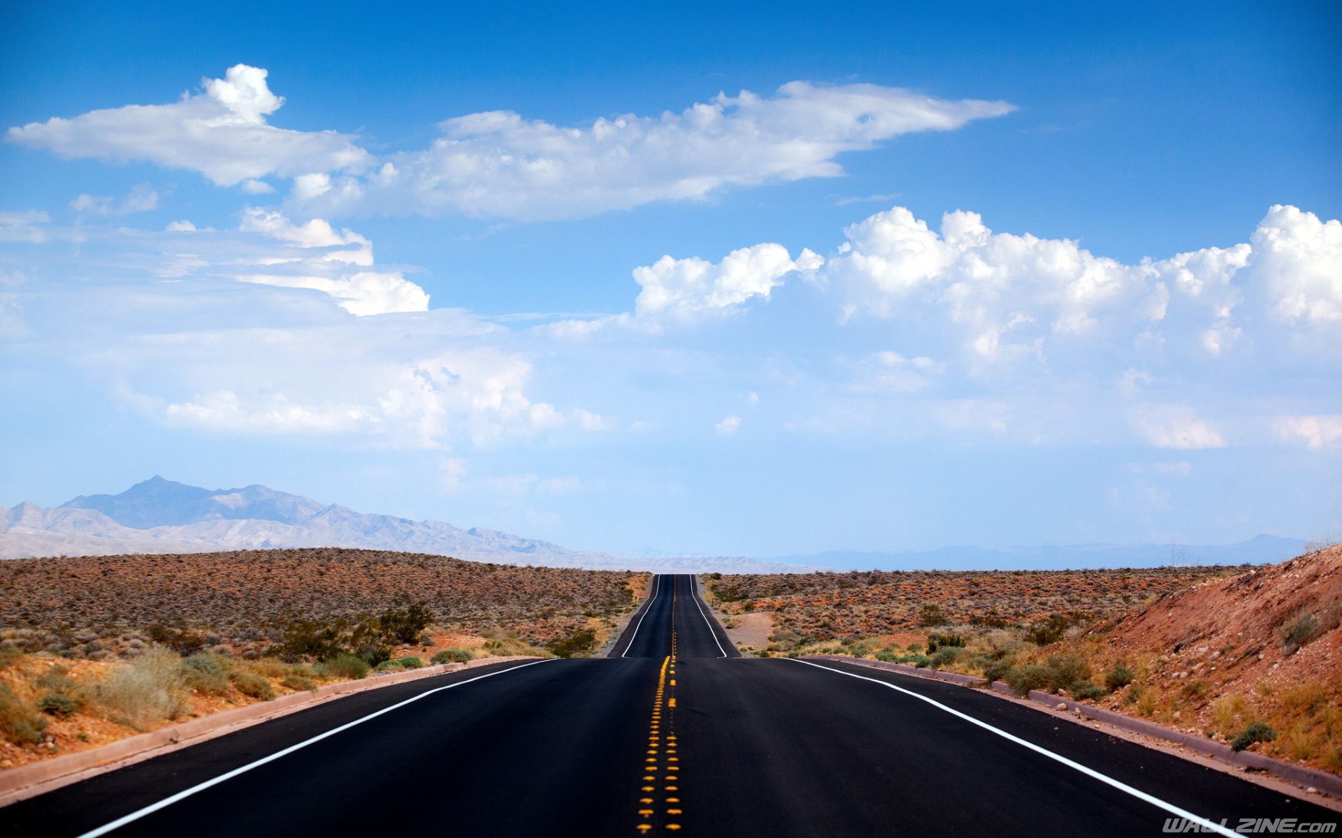 Desert Road Nevada Wallpaper - Ensure By Mahindra - HD Wallpaper 