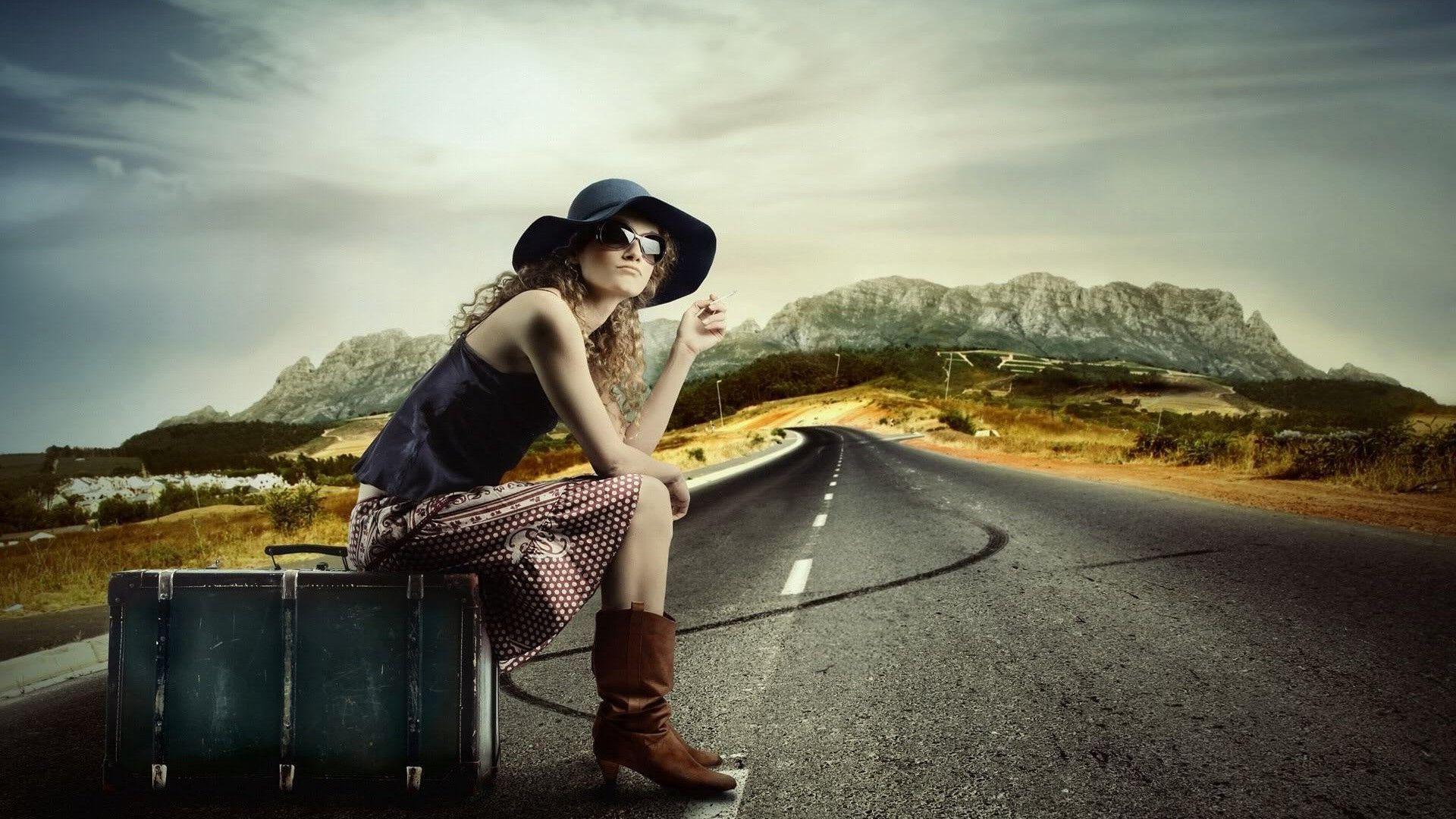 Hd Girl Sitting On The Suitcare On The Road Wallpaper - Traveller Woman - HD Wallpaper 