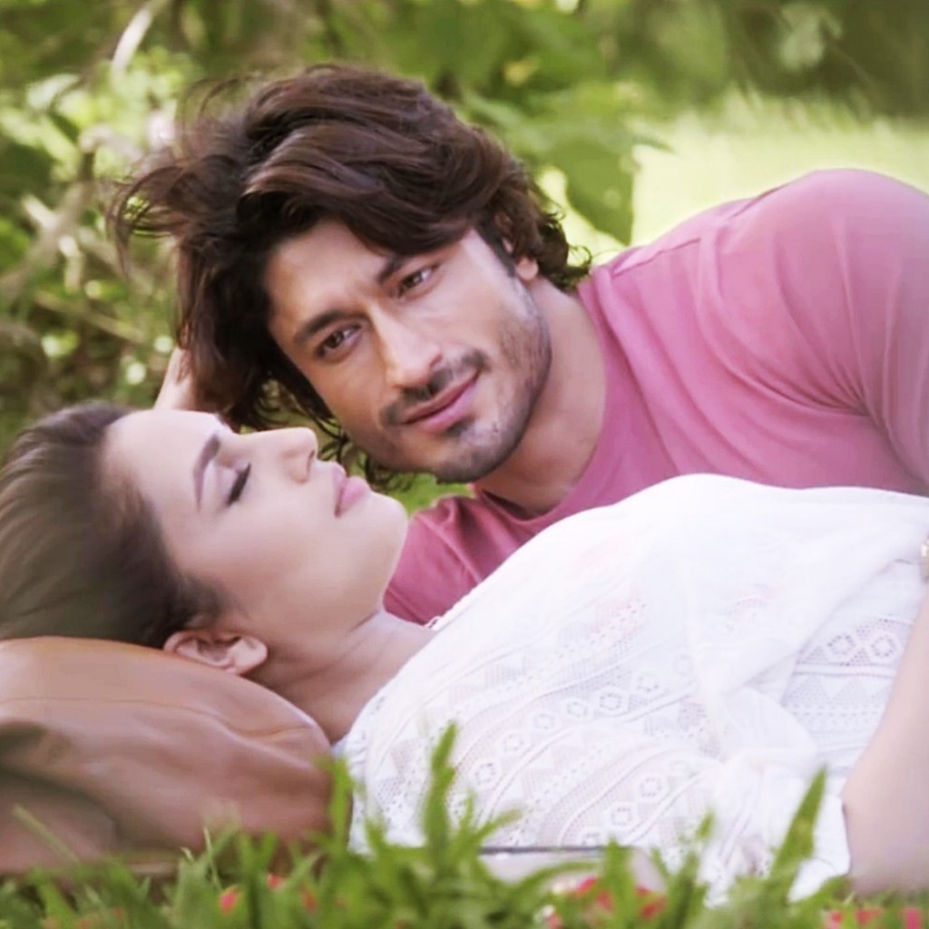 Love Couple Wallpaper - Love Couple Whatsapp Dp - 1024x1024 Wallpaper - Love Couple Wallpaper - Love Couple Whatsapp Dp - 1024x1024 Wallpaper -