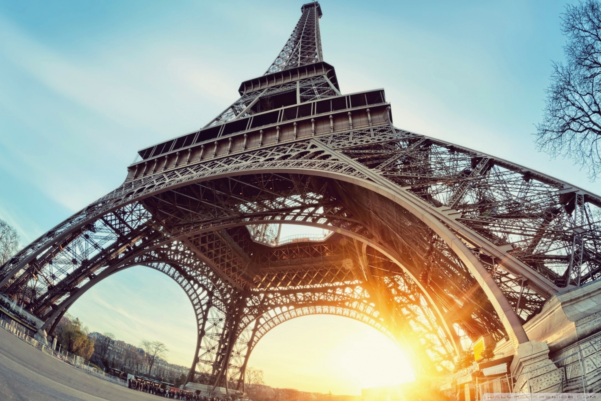 Eiffel Tower - HD Wallpaper 