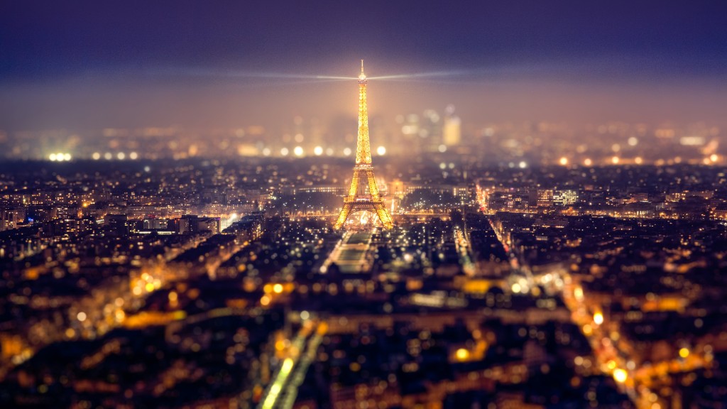 Eiffel Tower - HD Wallpaper 