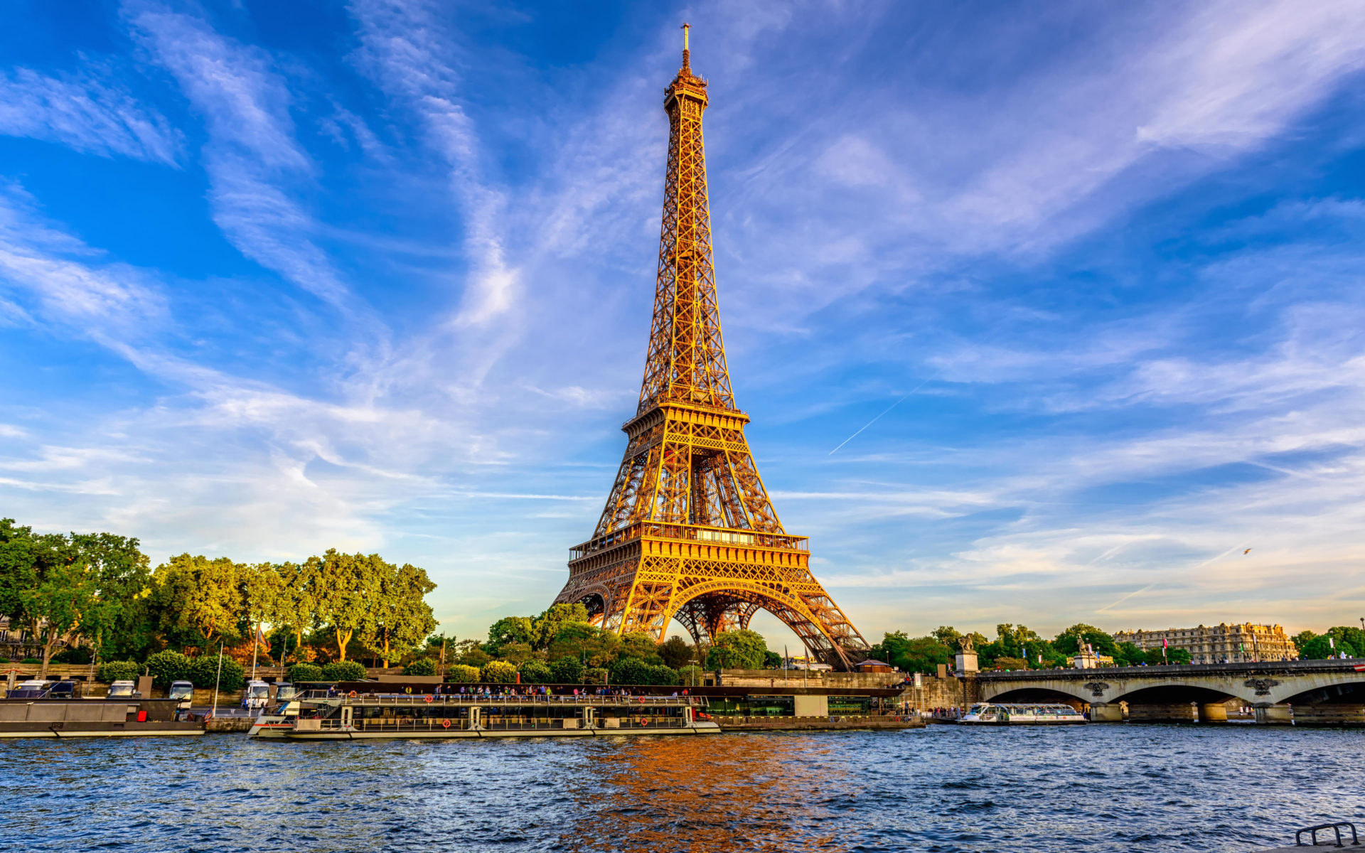 Eiffel Tower - HD Wallpaper 