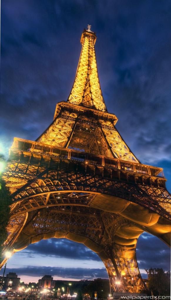 Eiffel Tower - HD Wallpaper 
