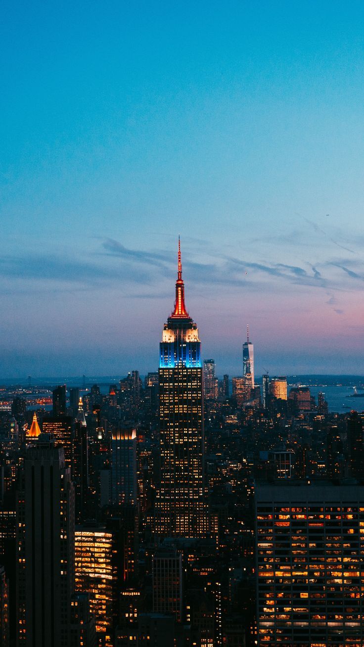 Night Empire State Building - HD Wallpaper 