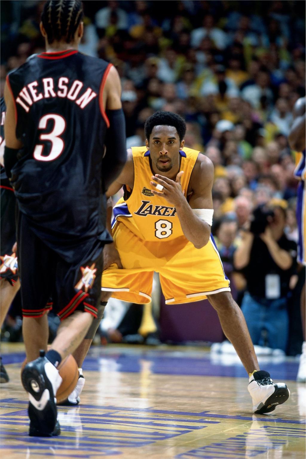 Kobe Vs Iverson - HD Wallpaper 