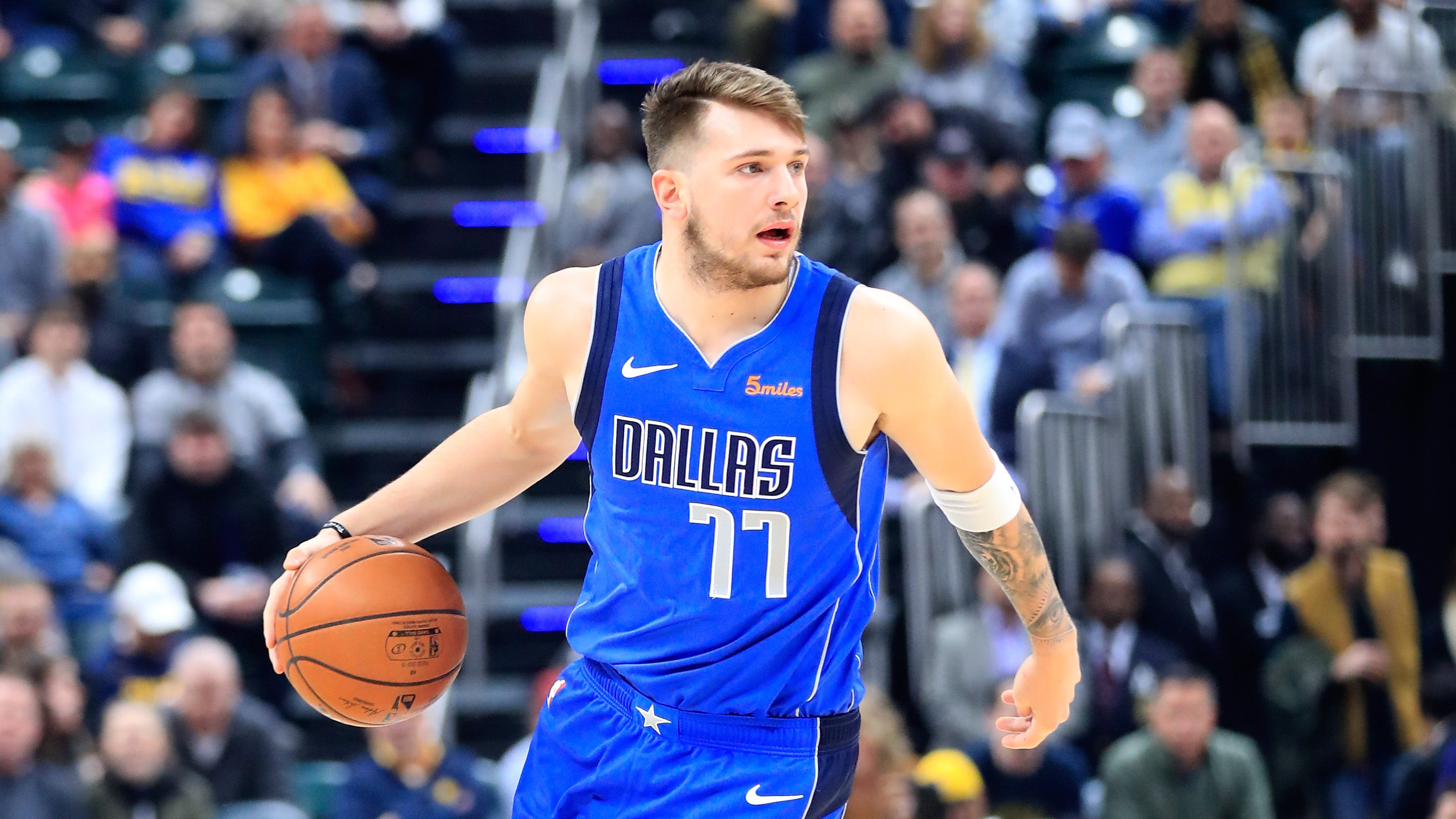 Luka Doncic Mavericks - Luka Doncic Dallas Mavericks - HD Wallpaper 