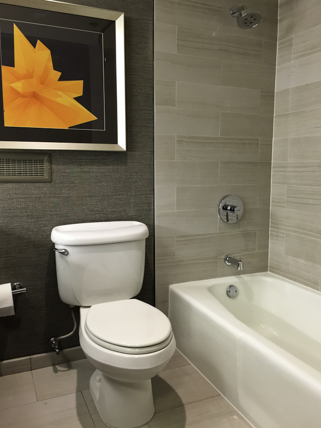 Bathroom - HD Wallpaper 