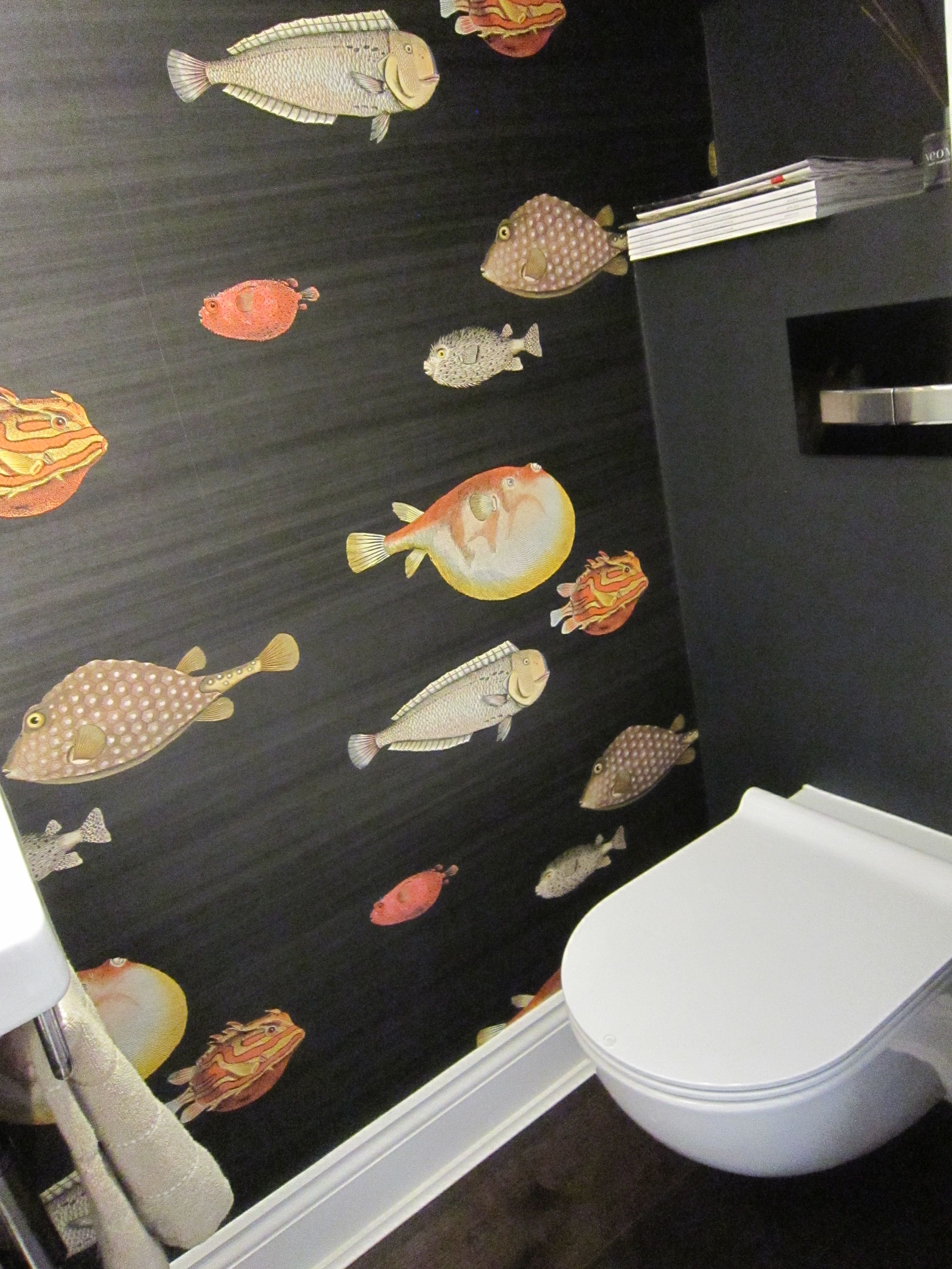 Loo Under The Stairs - HD Wallpaper 