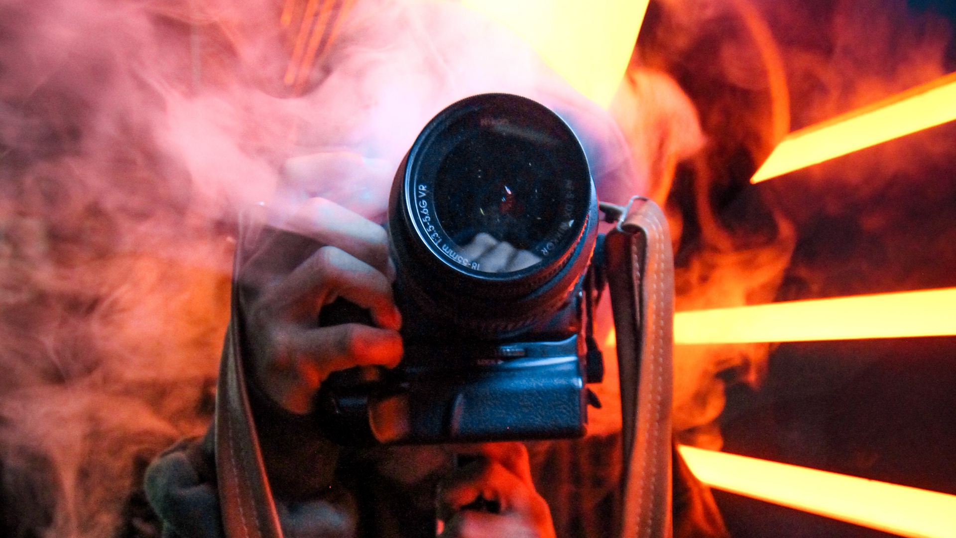 Wallpaper Camera, Smoke, Photographer, Lens, Neon, Smoke Walpaper