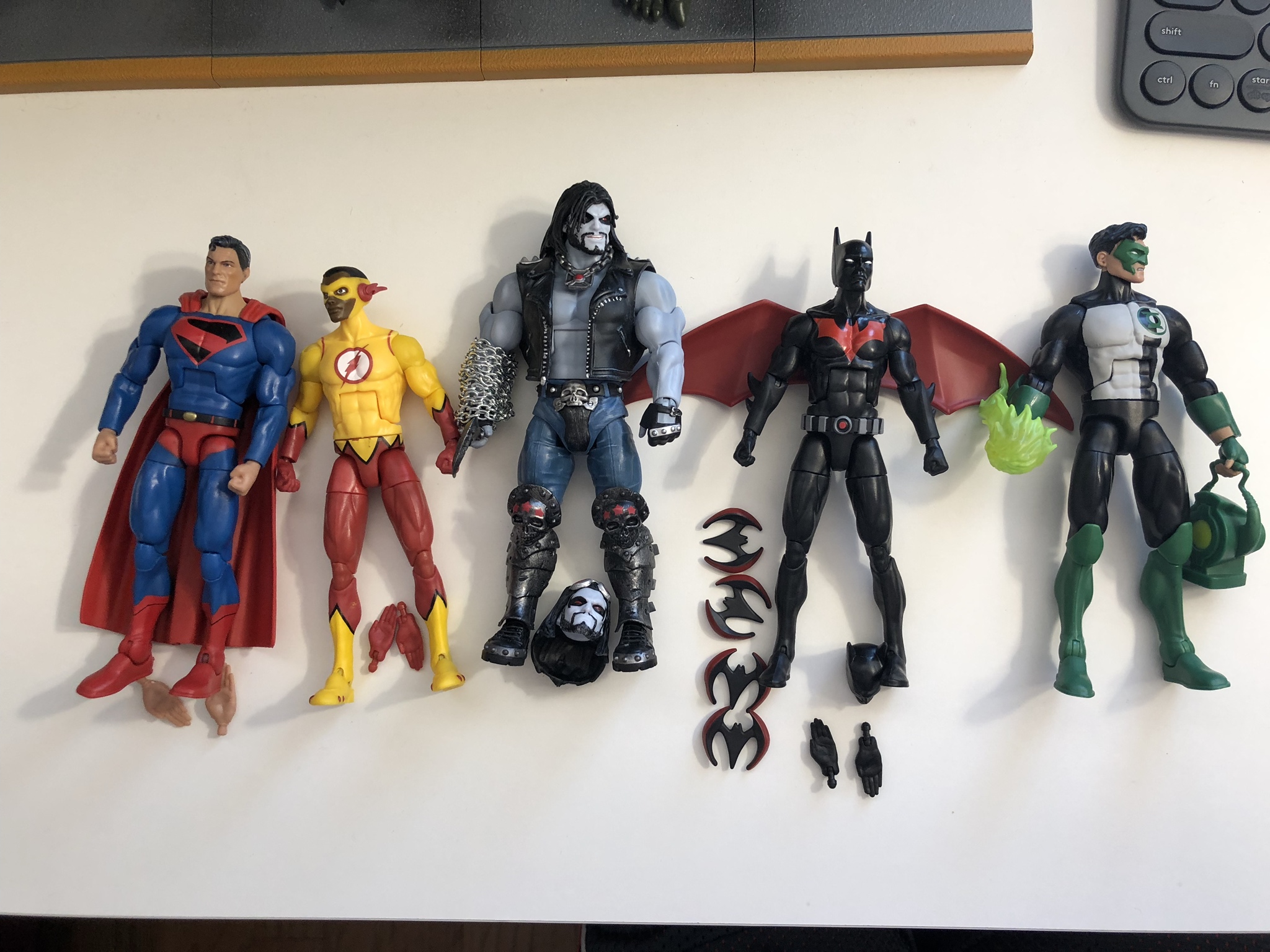 Figurine - HD Wallpaper 