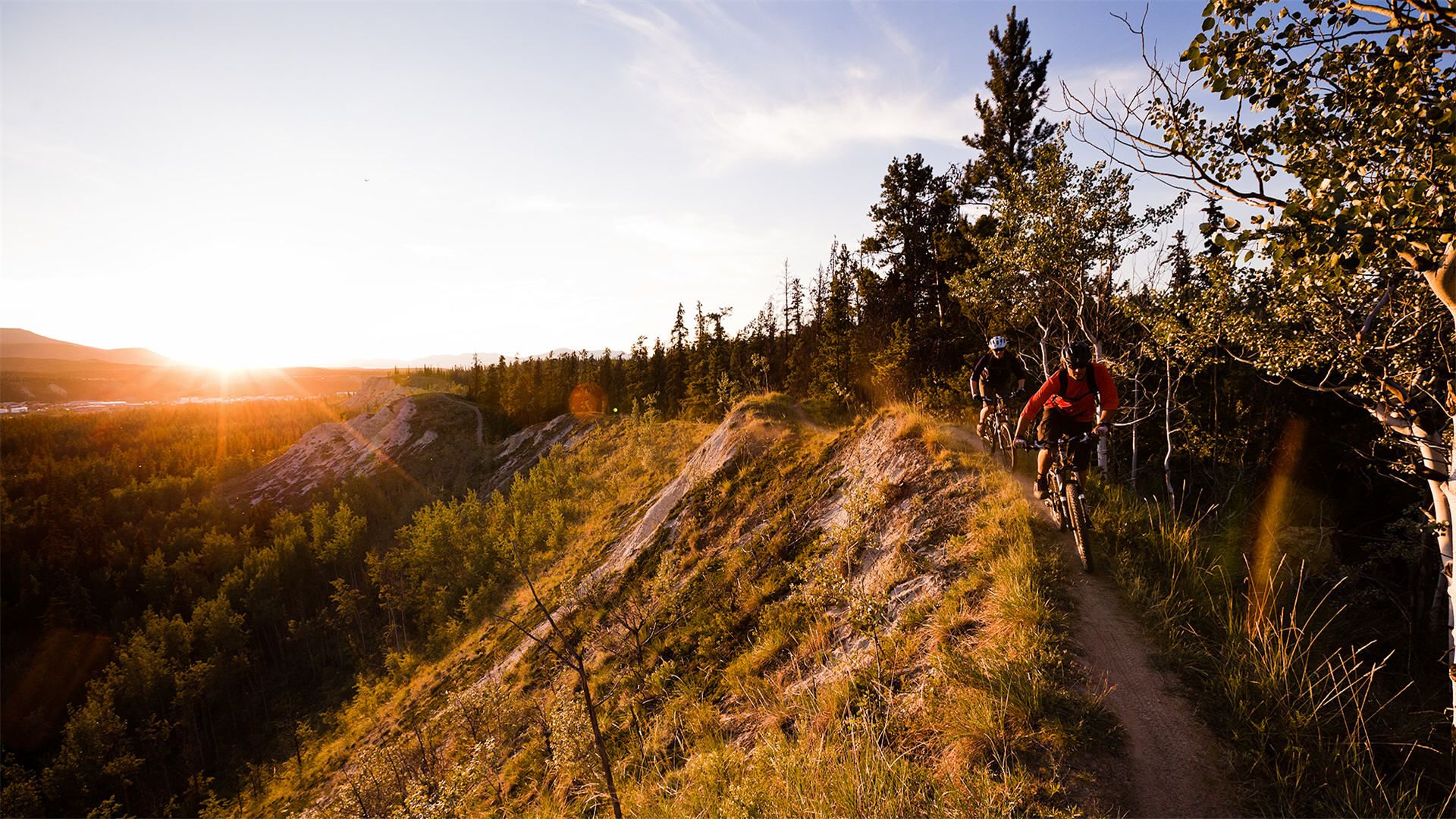 Mountain Biking Desktop Background - HD Wallpaper 