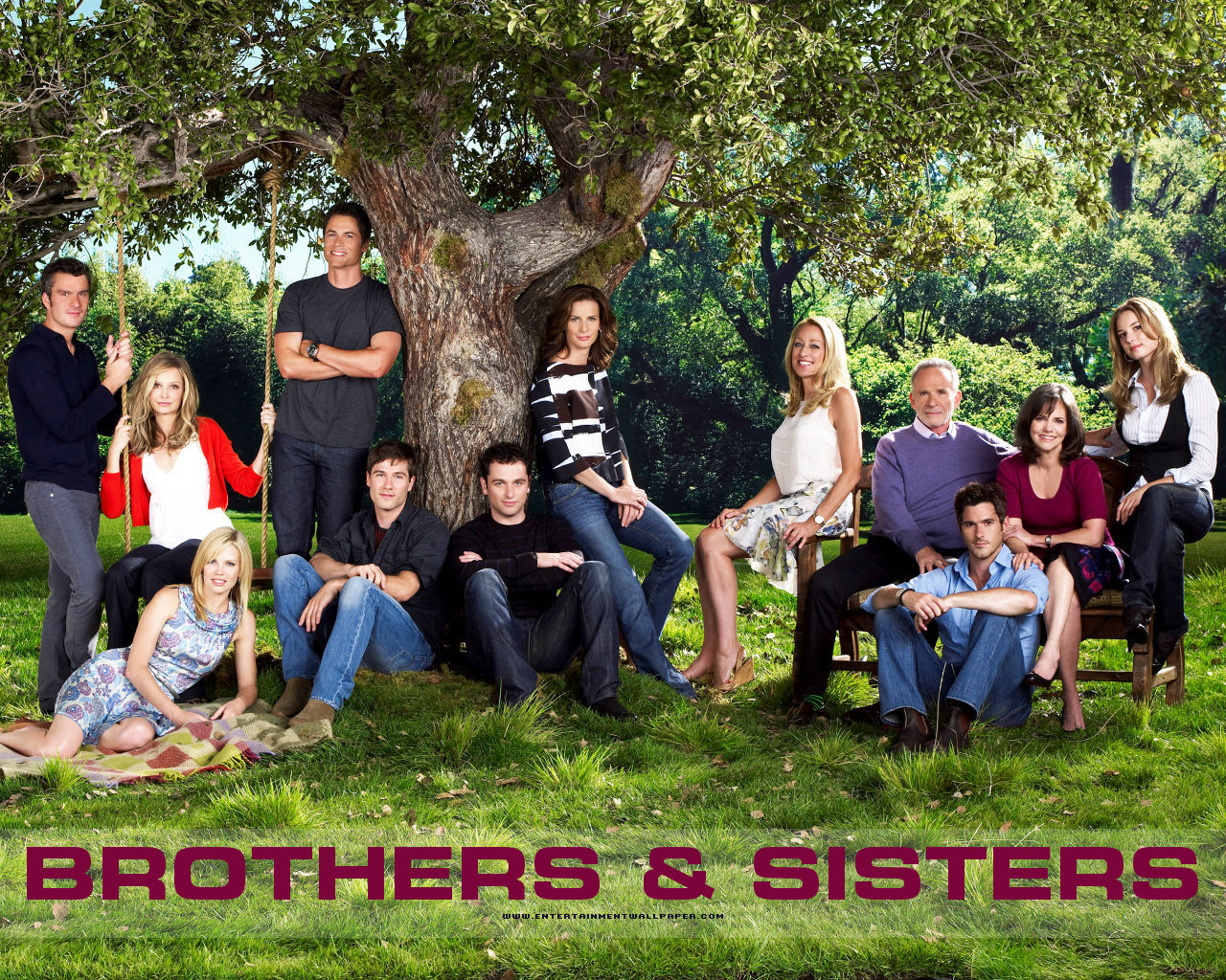 Brothers And Sisters, Julia, And Justin Image - Three Sisters Three Brothers - HD Wallpaper 