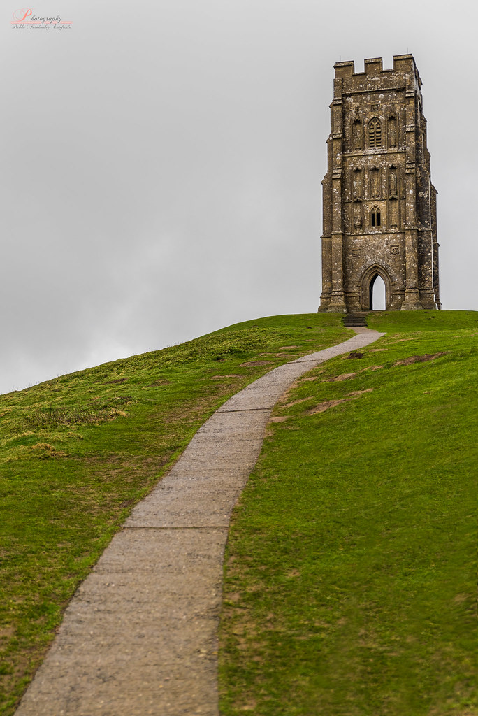 Glastonbury Tor - HD Wallpaper 