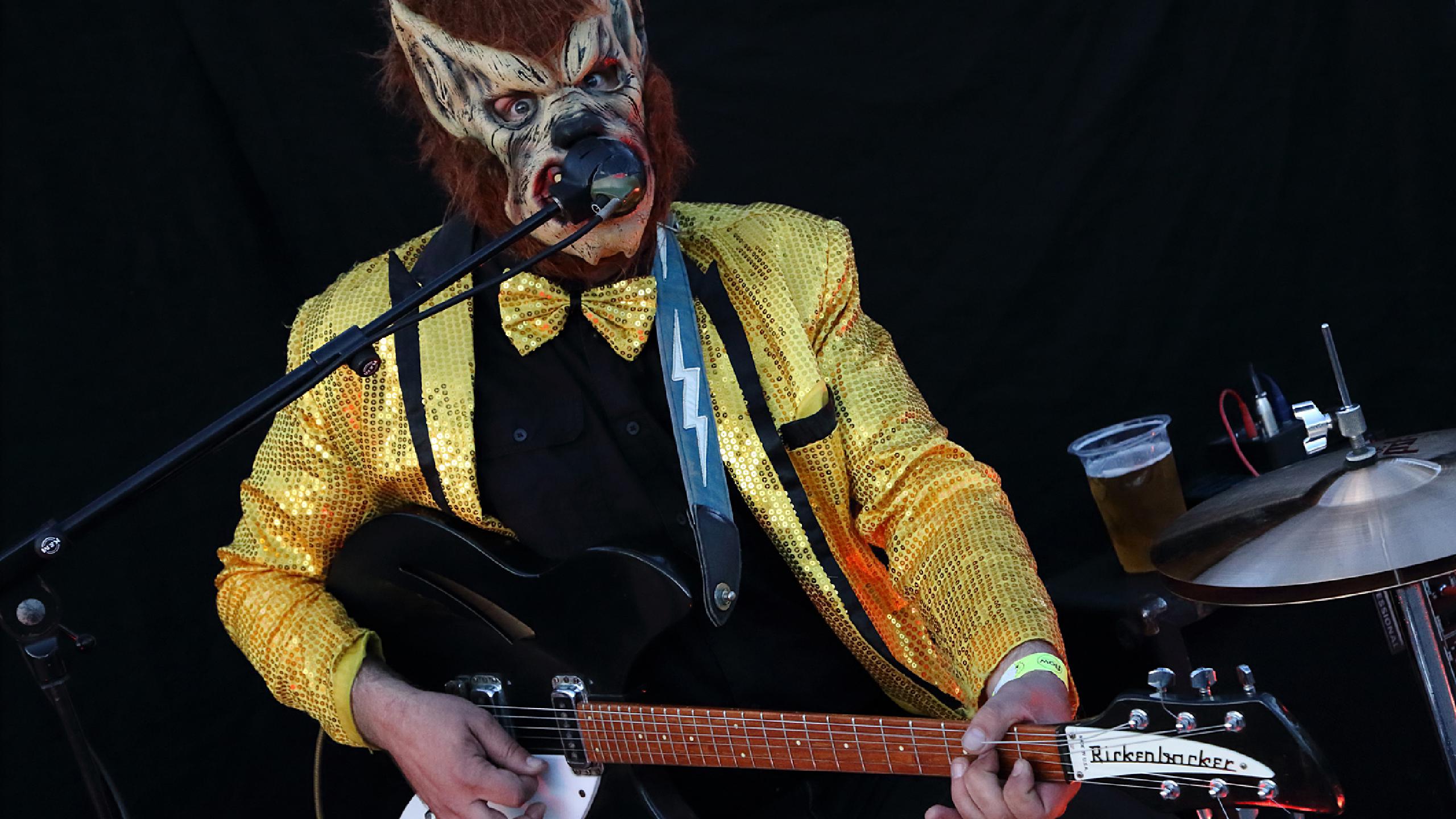 Hombre Lobo Internacional - HD Wallpaper 