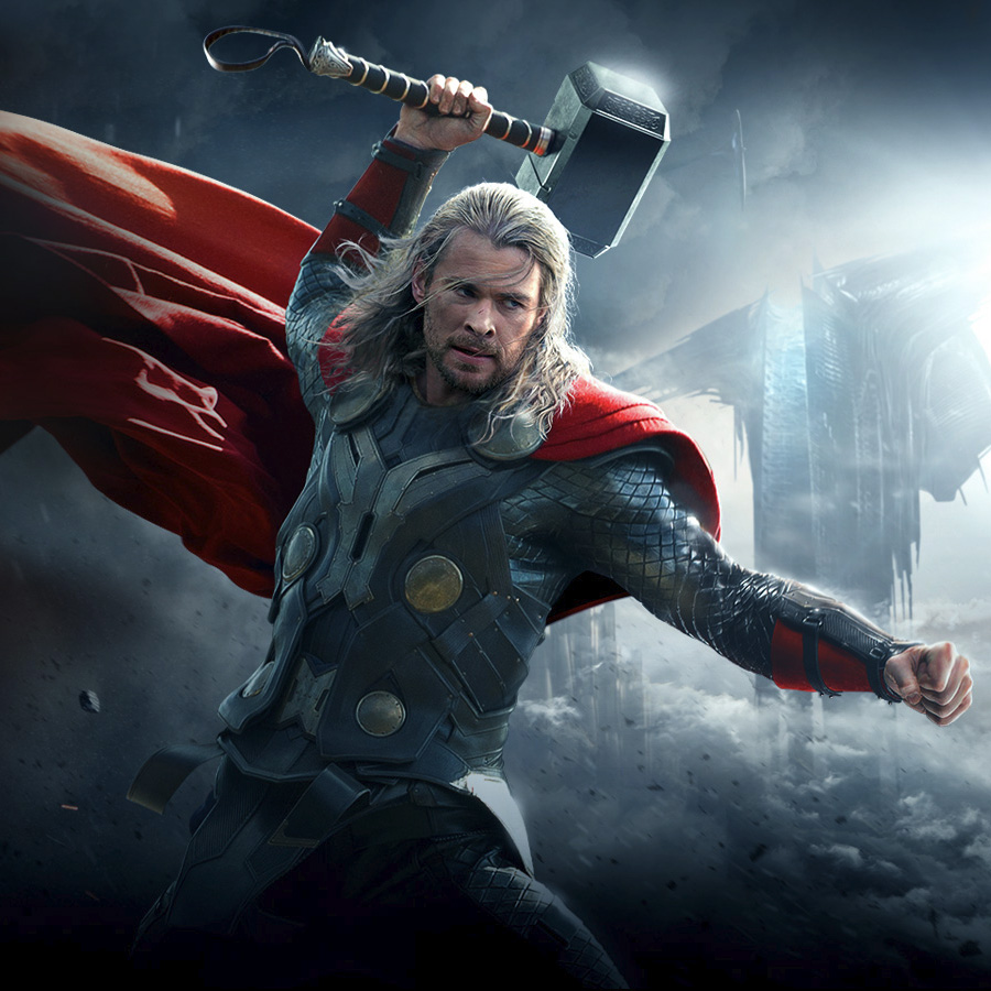 Thor Holding His Hammer - HD Wallpaper 
