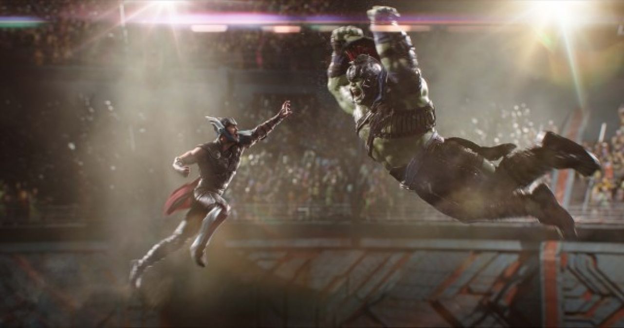 Film Thor Ragnarok Hulk - HD Wallpaper 