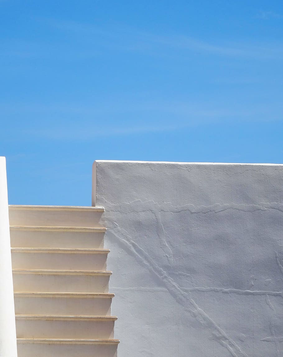 White Concrete Stairs Beside White Wall, Stairway, - HD Wallpaper 