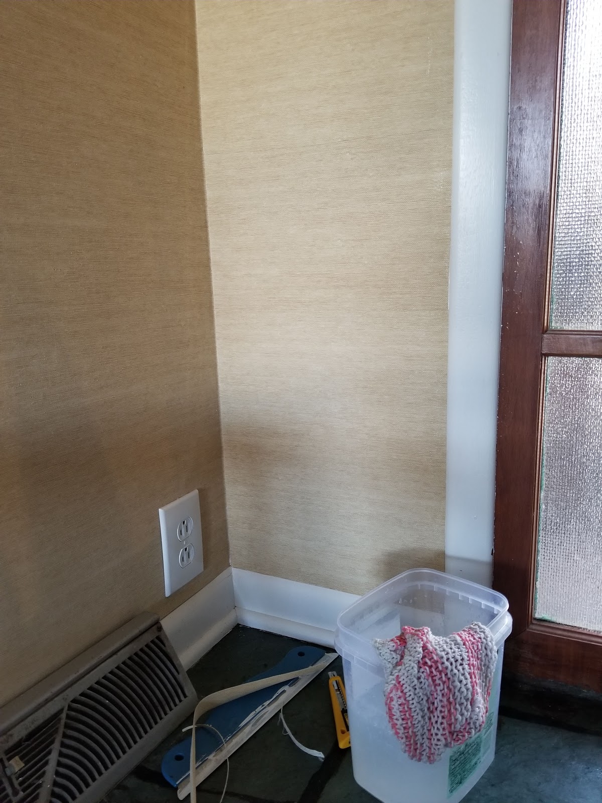 Floor - HD Wallpaper 