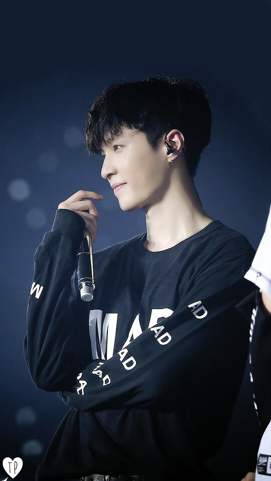 Zhang Yixing - 540x960 Wallpaper - teahub.io