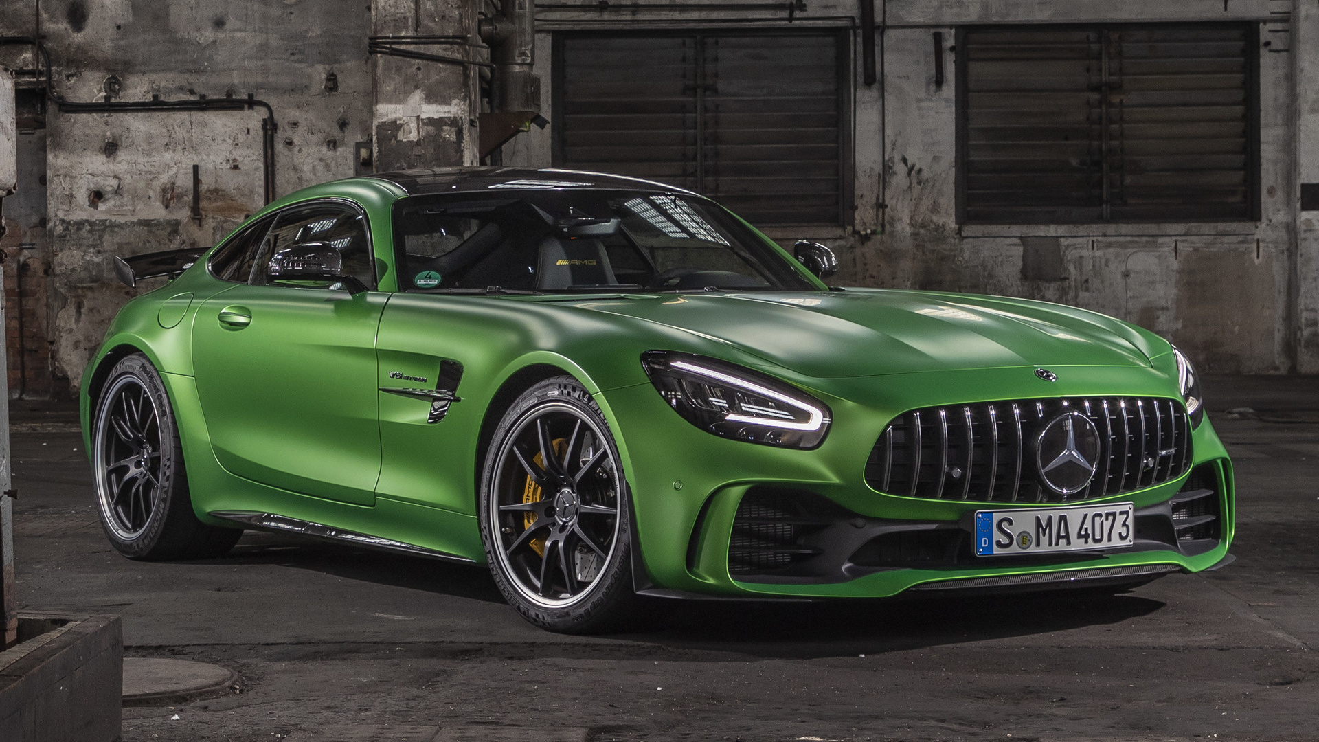 2019 Amg Gtr - HD Wallpaper 