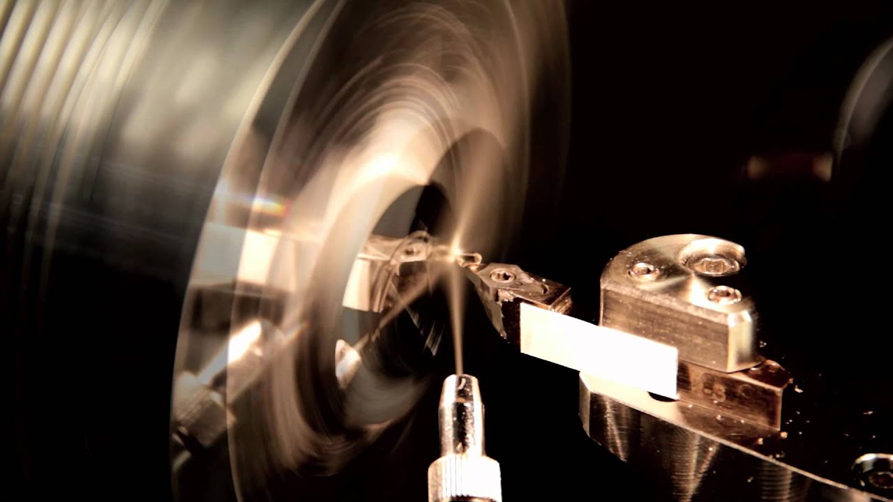 Single Crystal Diamond Cutting Tool - HD Wallpaper 