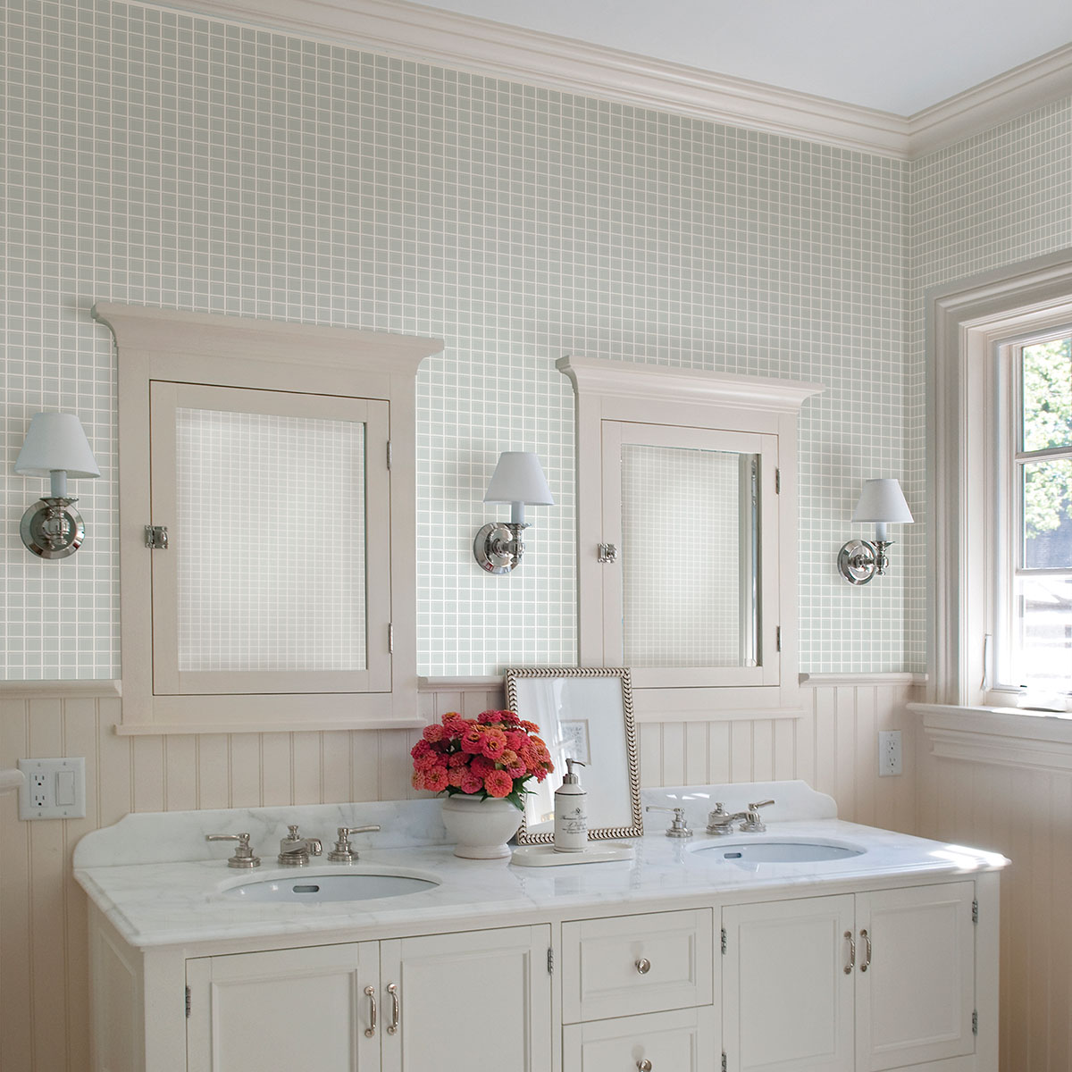 Light Blue Tile Bathroom - HD Wallpaper 