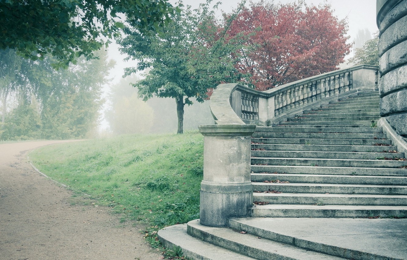 Photo Wallpaper Fog, Castle, Stairs, Ladder, Steps - Bangkok - HD Wallpaper 