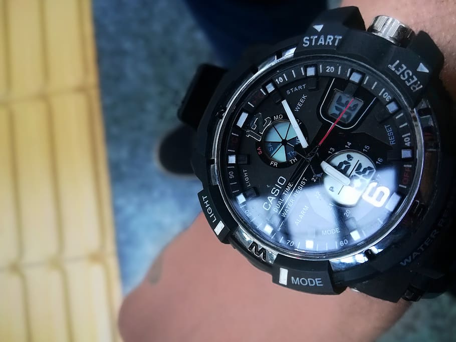 Kochi, India, Black, Kerala, Hand, Watch, Dark, Digital, - Analog Watch - HD Wallpaper 