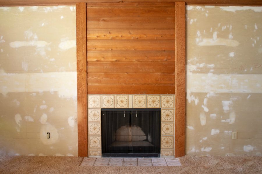 Stained Fireplace Wall - HD Wallpaper 