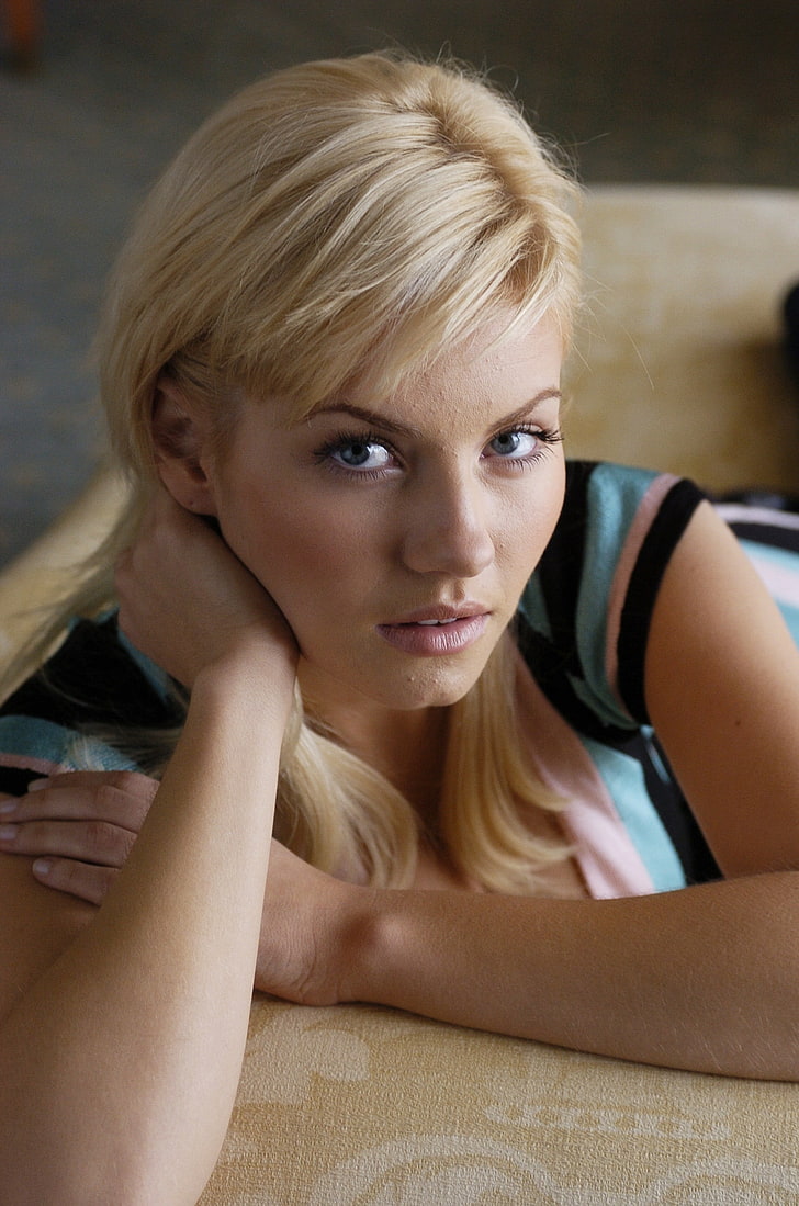 Women In Blue And Black Top, Elisha Cuthbert, Actress, - HD Wallpaper 