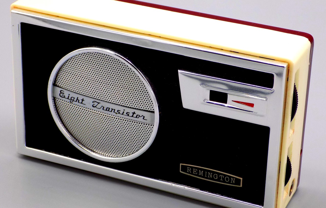 Photo Wallpaper Am Band, 8 Transistors, Made In Japan, - Electronics - HD Wallpaper 
