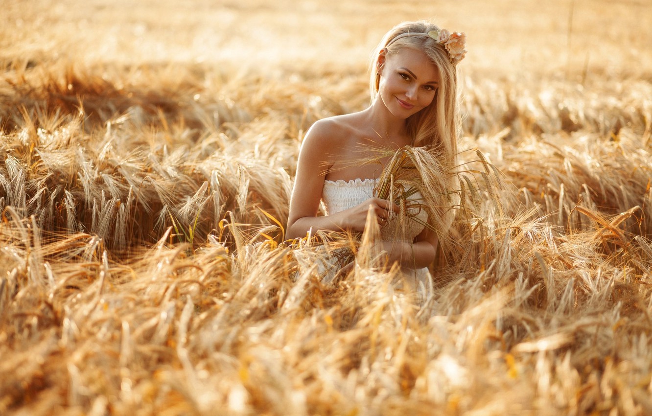 Photo Wallpaper Wheat, Field, Summer, Girl, Maria, - Anton Komar - HD Wallpaper 