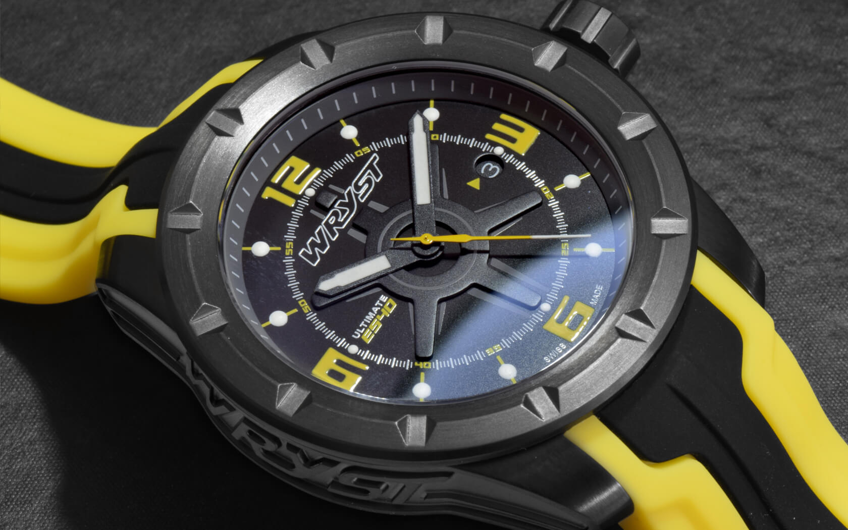 Black Swiss Watch Wryst Ultimate - Analog Watch - HD Wallpaper 