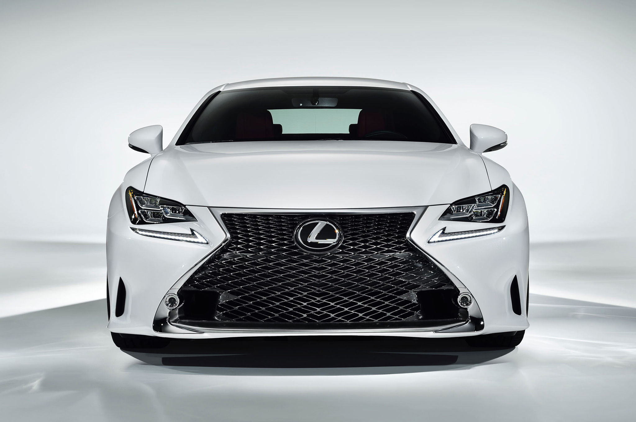 2016 Lexus Is Vs 2017 - HD Wallpaper 