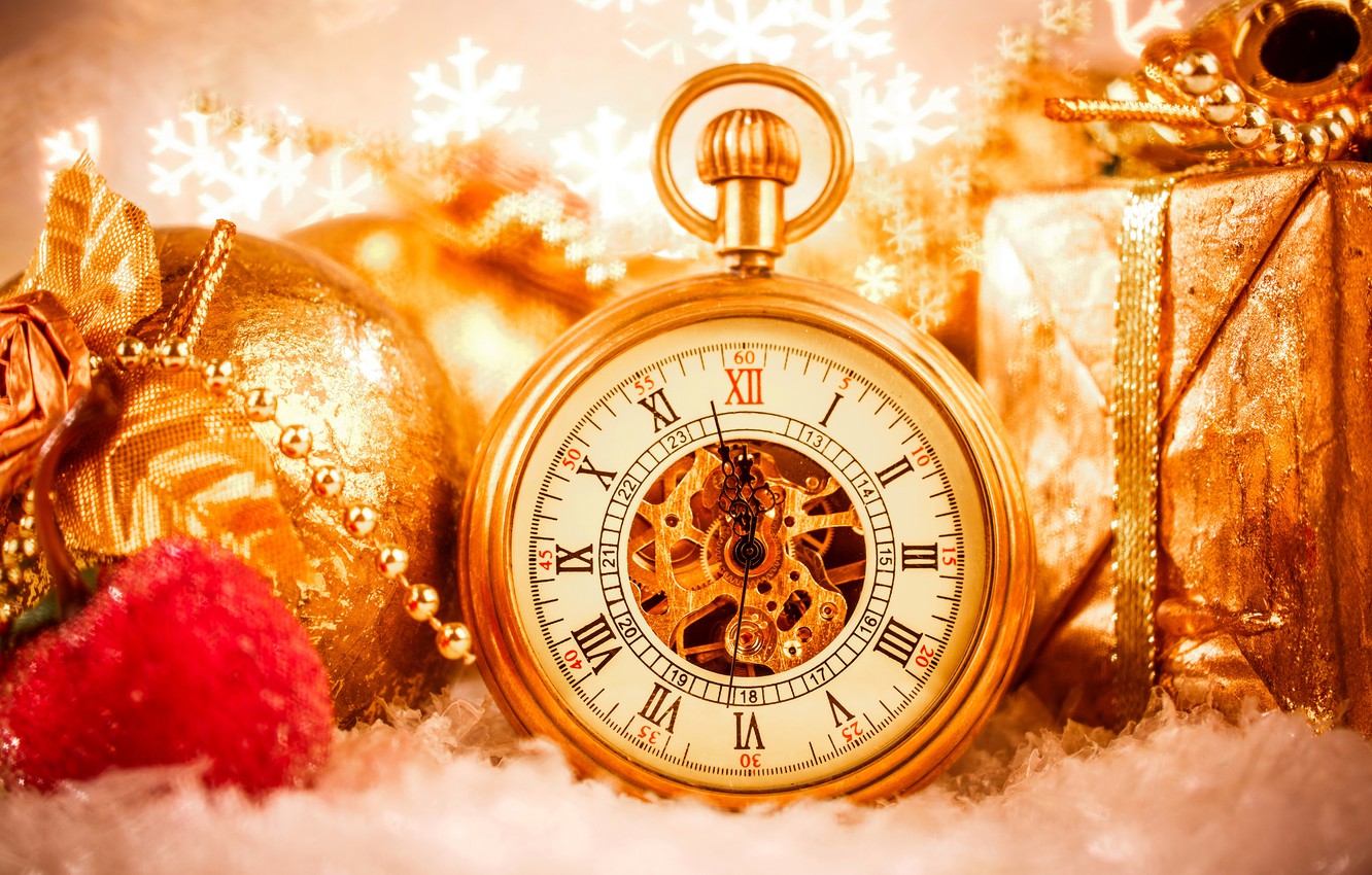 Photo Wallpaper Watch, Balls, New Year, Holiday, Pocket - New Year Wallpaper Watch - HD Wallpaper 